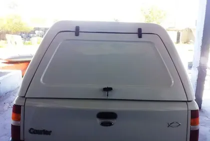 Capotas para Ford Courier Tobogã - foto