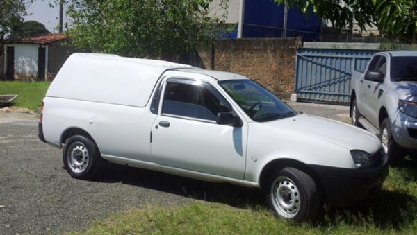 Capotas para Ford Courier Tobogã